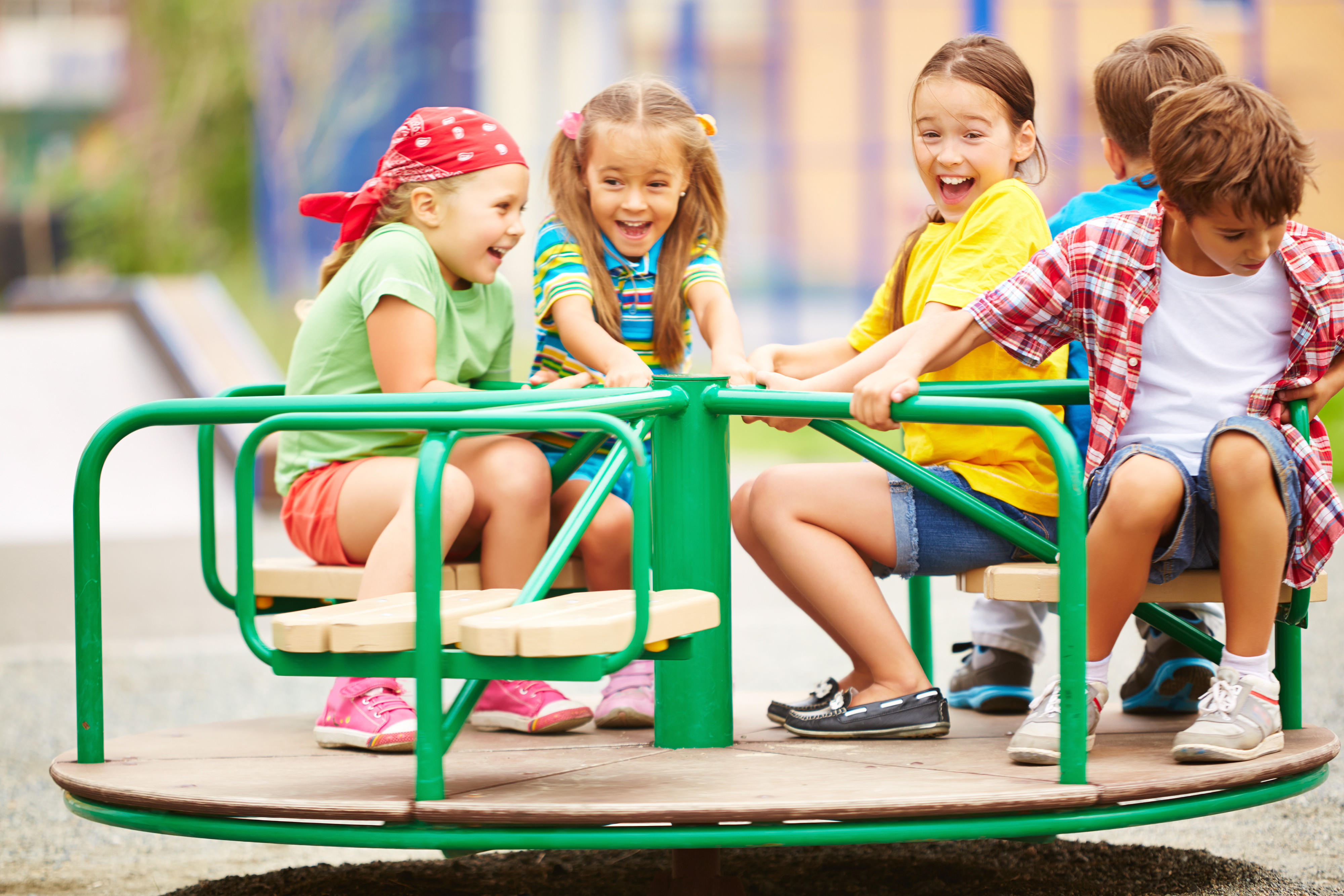Игры на детской площадке — Playground | LingvaKids